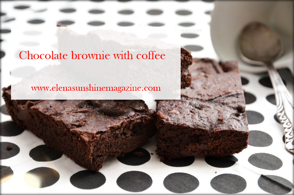 Chocolate brownie with coffee