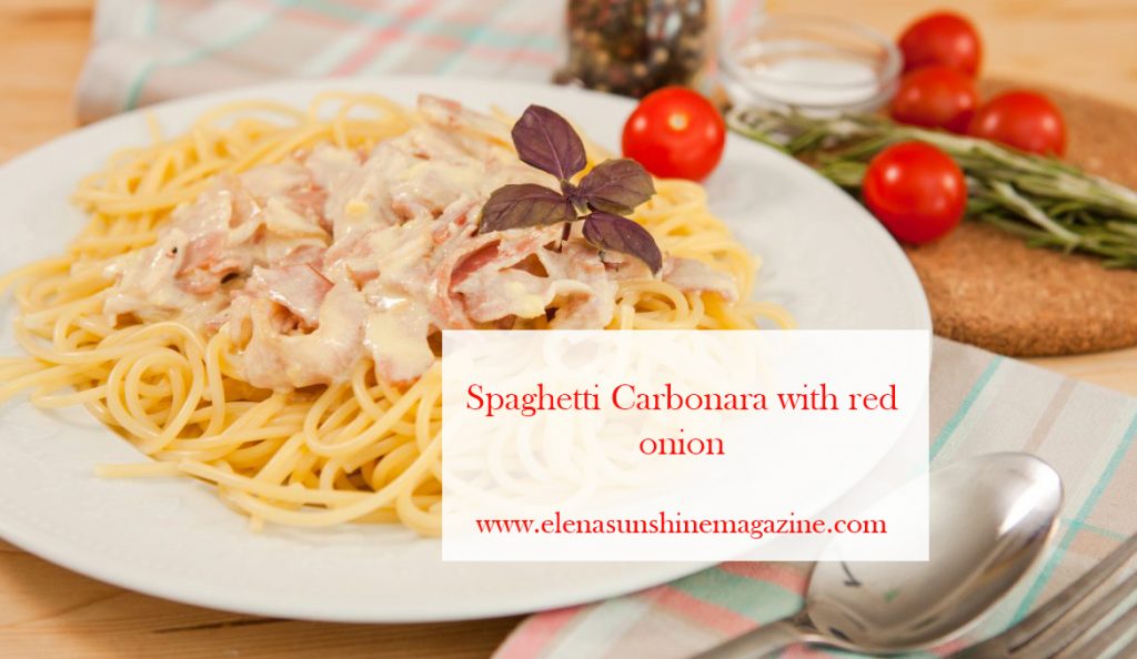 Spaghetti Carbonara with red onion