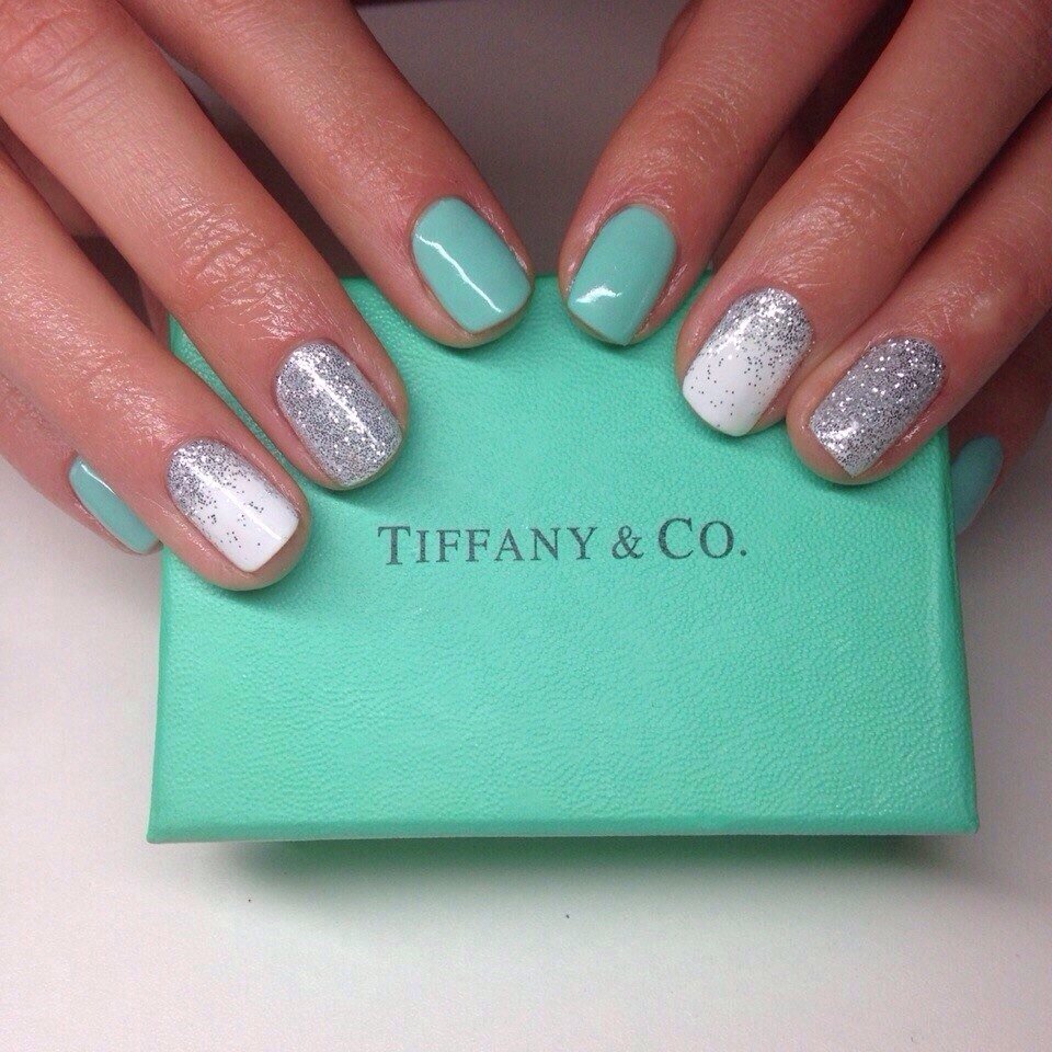 Tiffany manicure design