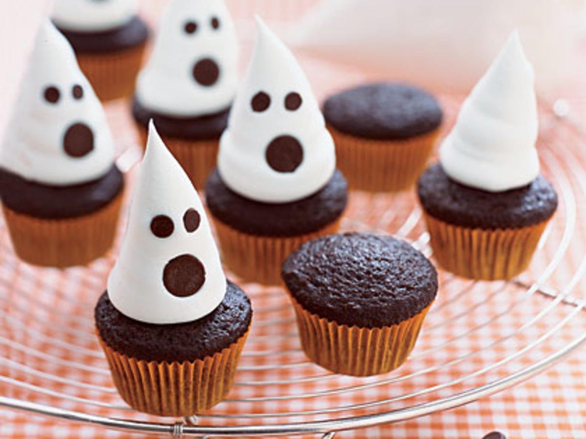 Pumpkin and orange cupcakes 