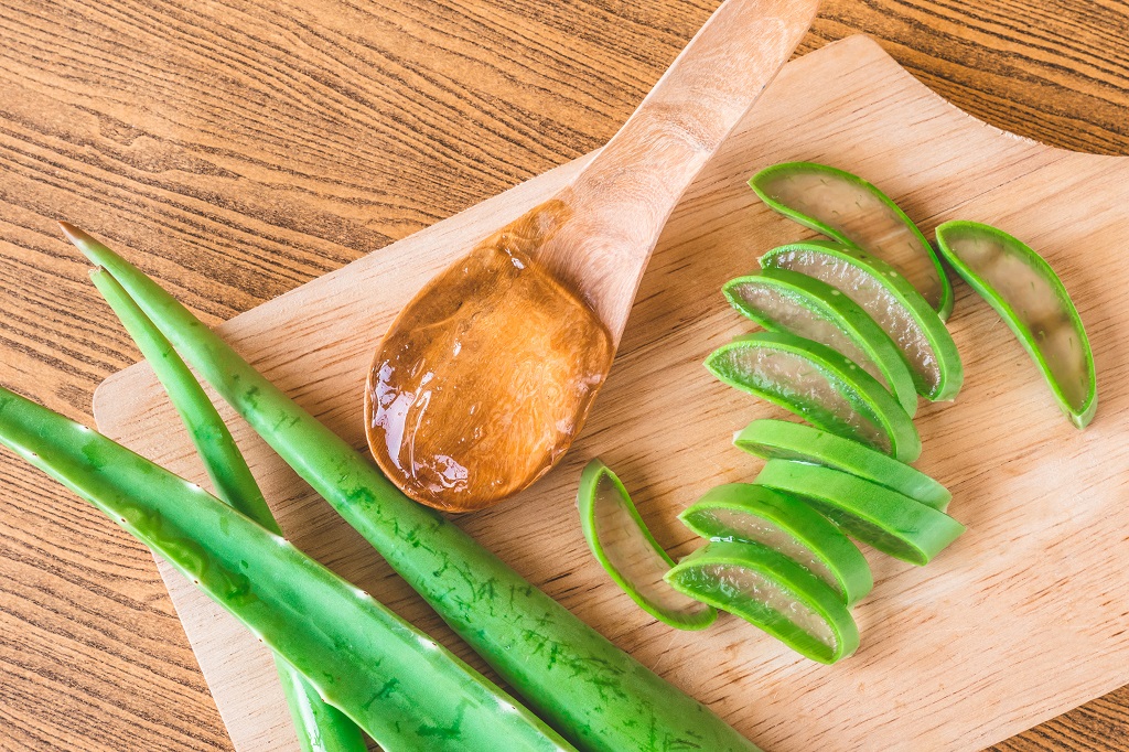 Aloe masks for wrinkles