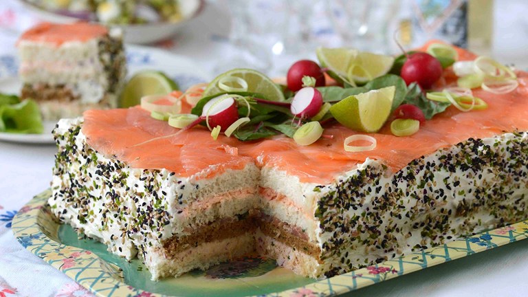 Sandwich snack cake with salmon and tuna
