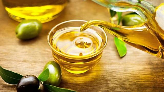 jojoba oil for nails and cuticles