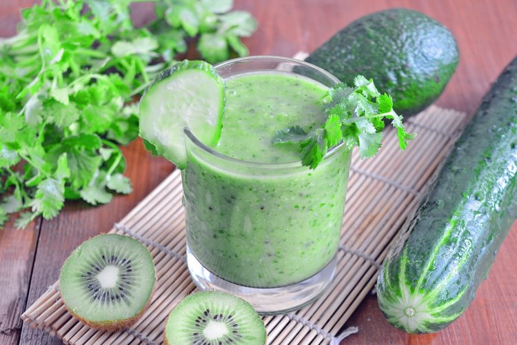 Smoothies with herbs