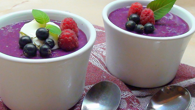 berry-protein mousse