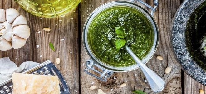 Dandelion and pumpkin seed pesto