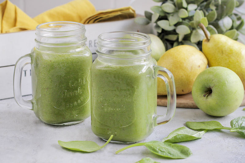 Healthy smoothie of apples, pears and microgreens