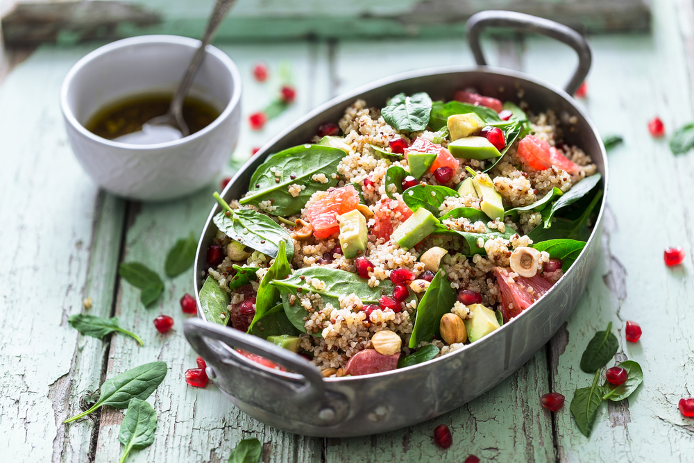 Salad with pomegranate and avocado