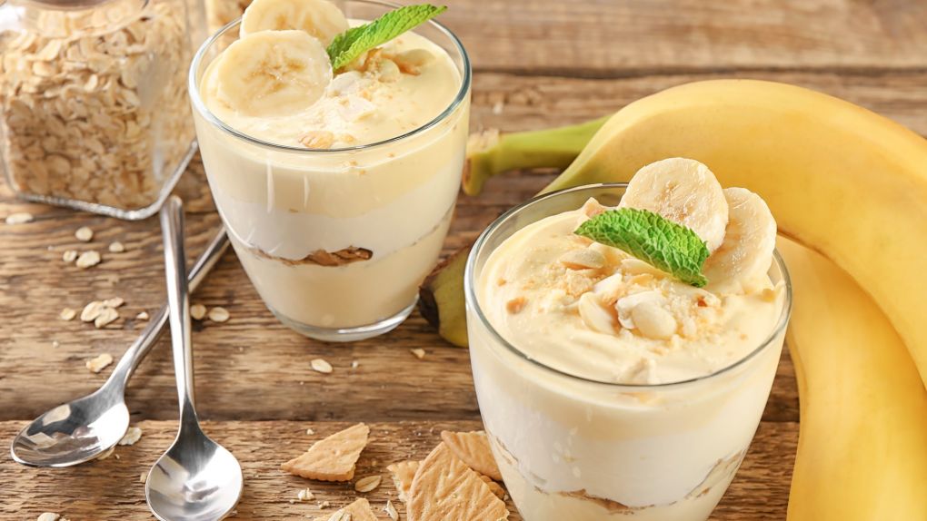 Caramel banana pudding parfait