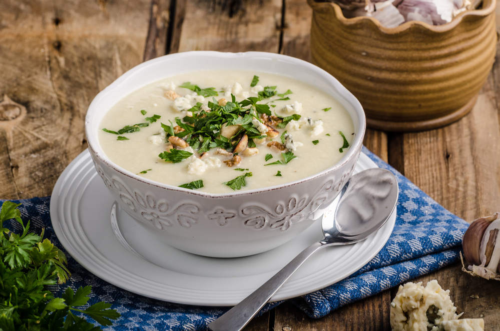 Cauliflower puree soup